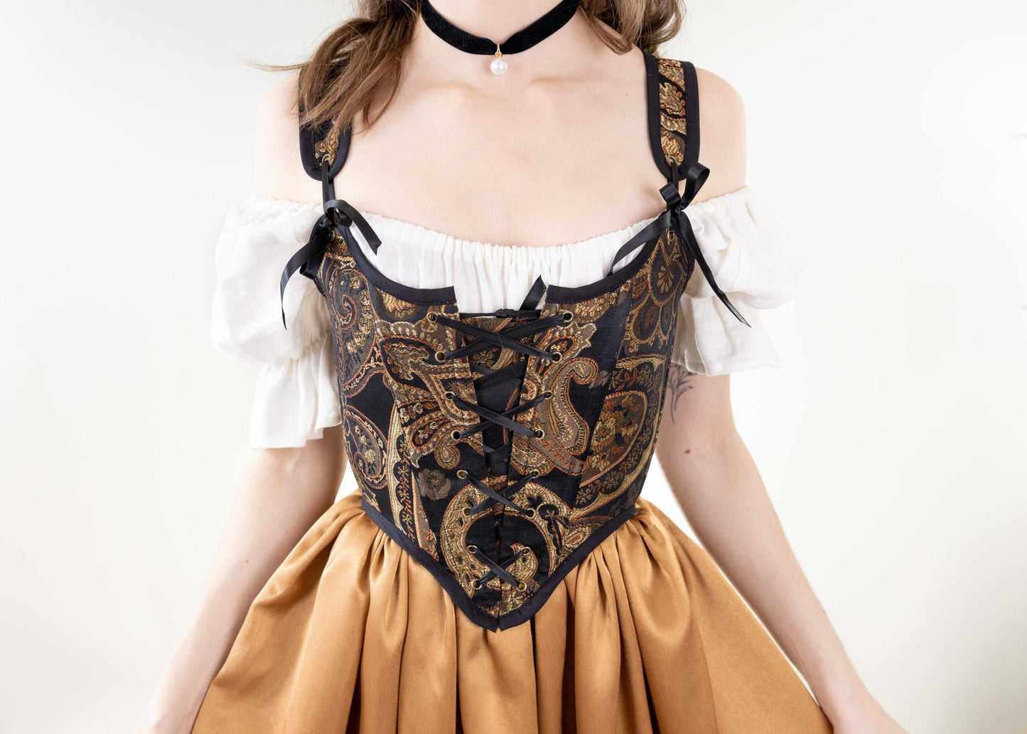 Load image into Gallery viewer, Black and Gold Paisley Renaissance Bodice
