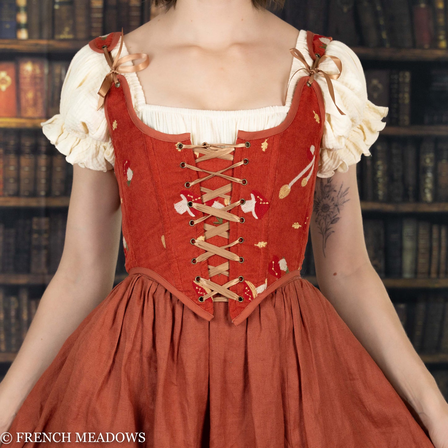 28 Best Corsets For Small Busts - Starting at $15 (2024) – topsfordays