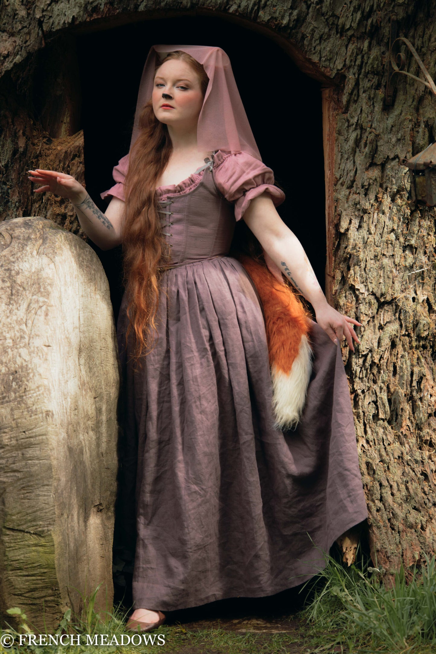Load image into Gallery viewer, Purple Linen Renaissance Skirt
